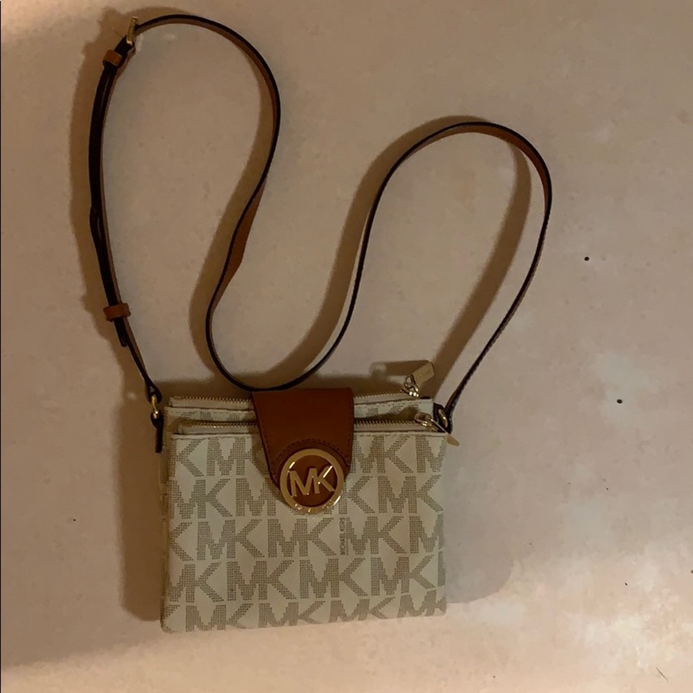 Michael Kors purse and wallet